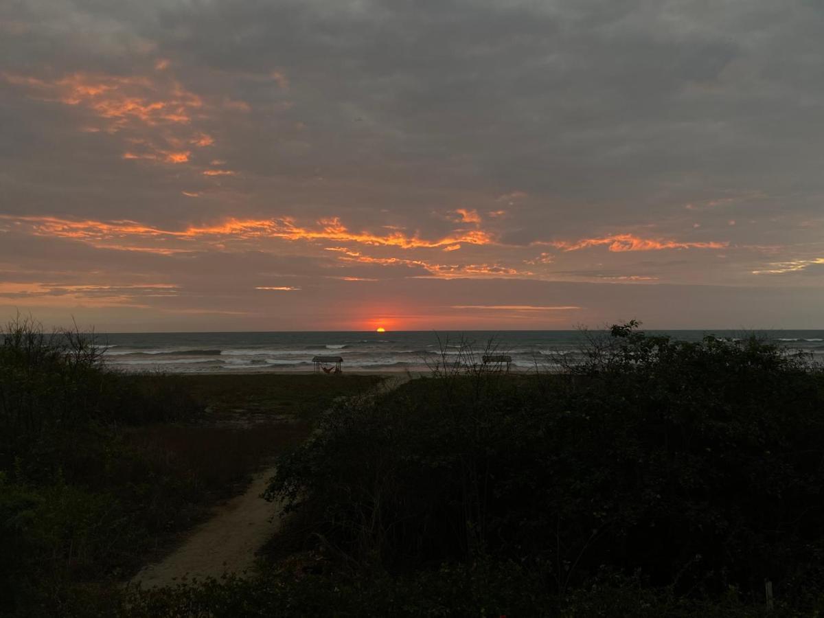 Canoa South Beach Bagian luar foto